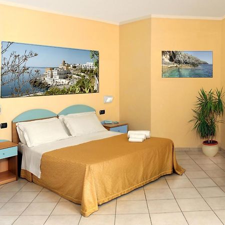 Hotel Alize Santa Cesarea Terme Exterior photo