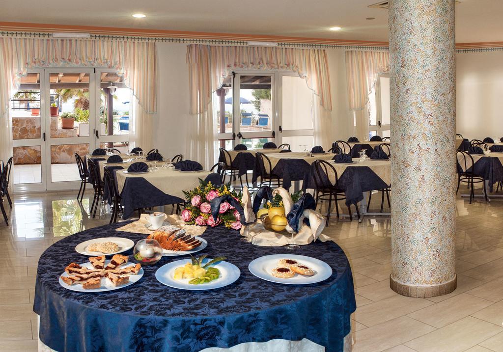 Hotel Alize Santa Cesarea Terme Exterior photo