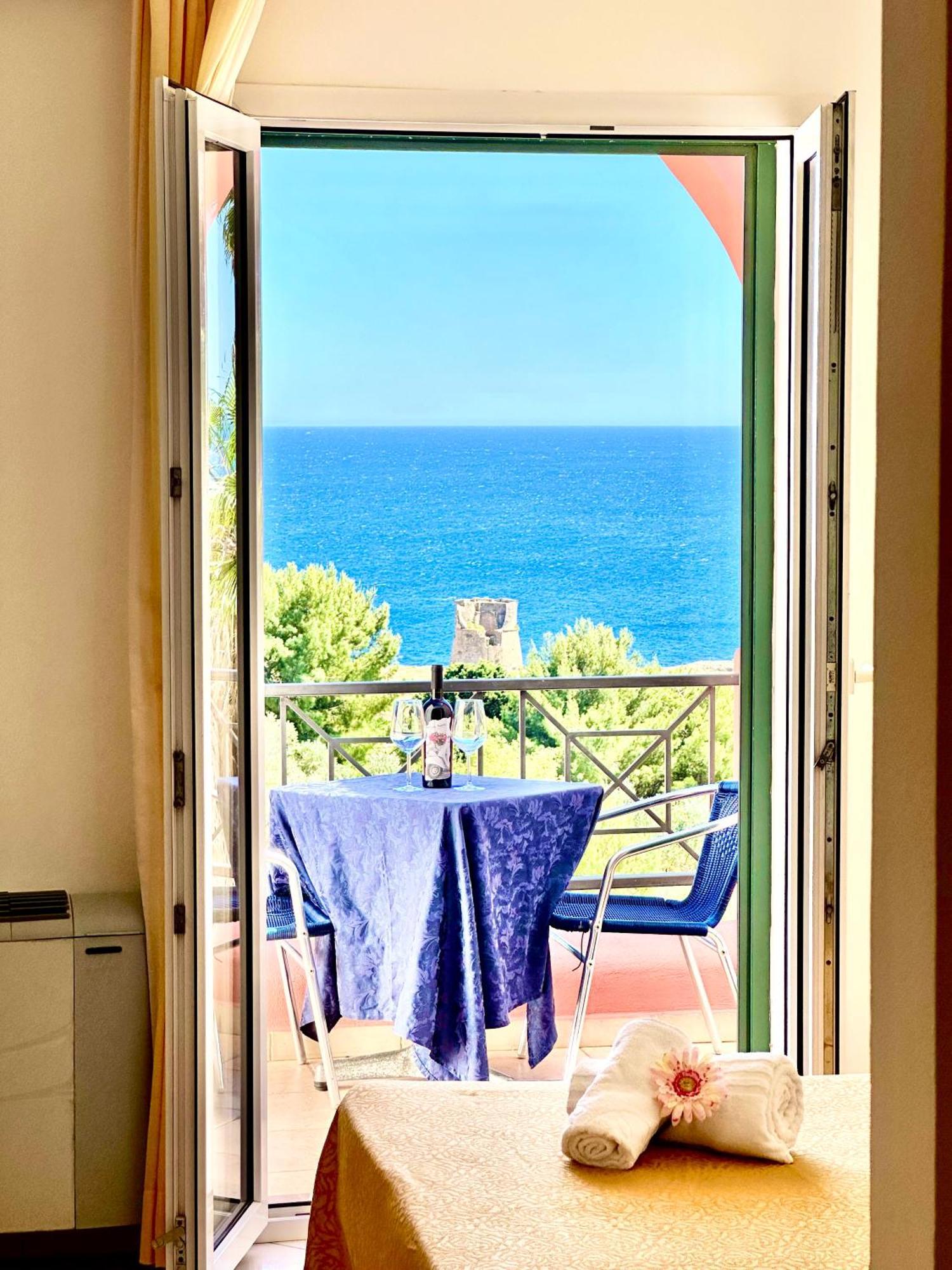 Hotel Alize Santa Cesarea Terme Exterior photo