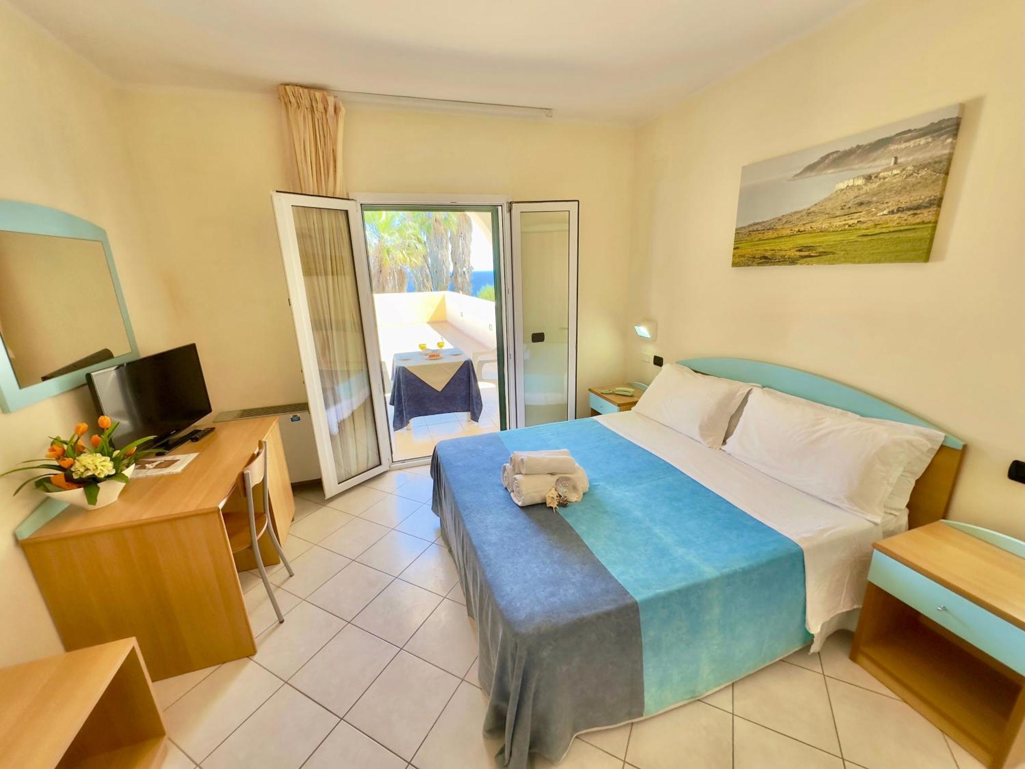 Hotel Alize Santa Cesarea Terme Exterior photo