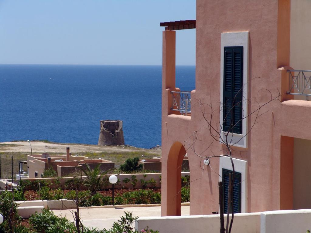 Hotel Alize Santa Cesarea Terme Exterior photo