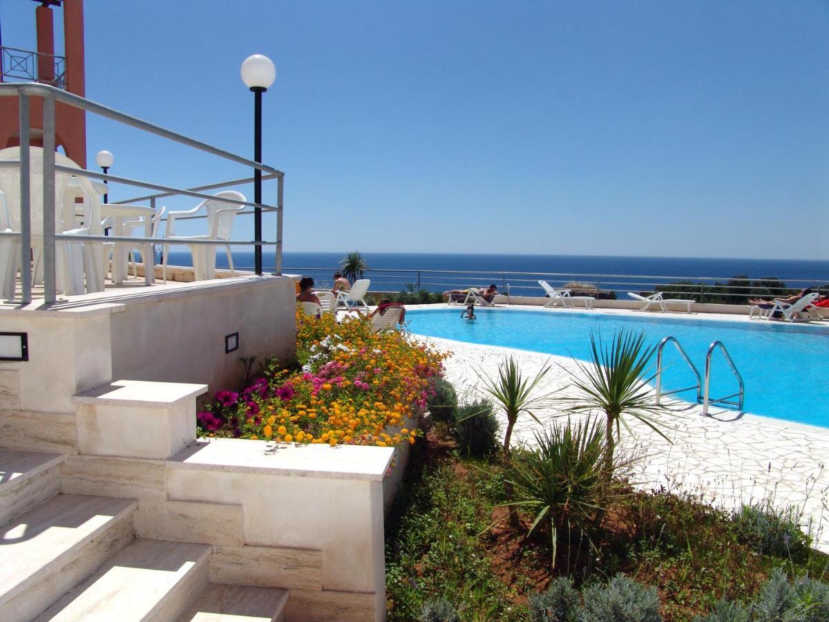 Hotel Alize Santa Cesarea Terme Exterior photo